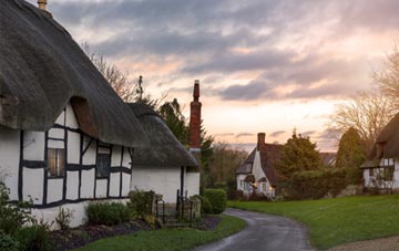 is Broadley Common thatch roofing popular